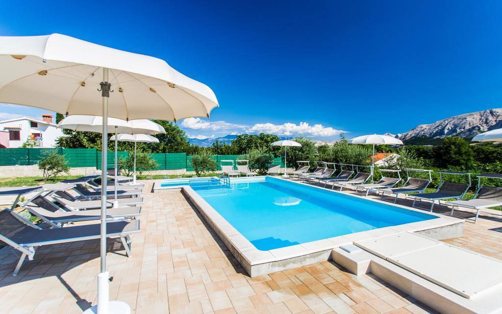 Apartments Lucija บัชกา ภายนอก รูปภาพ