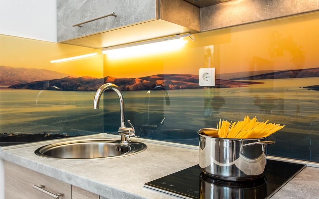 Apartments Lucija บัชกา ภายนอก รูปภาพ