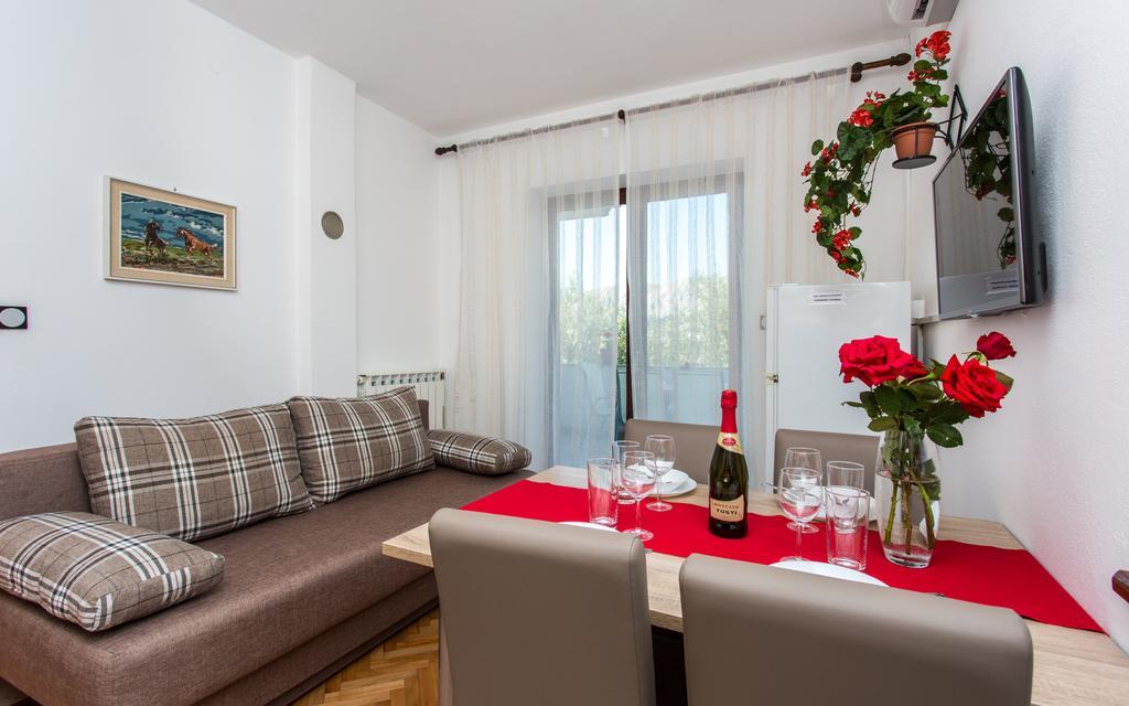 Apartments Lucija บัชกา ภายนอก รูปภาพ